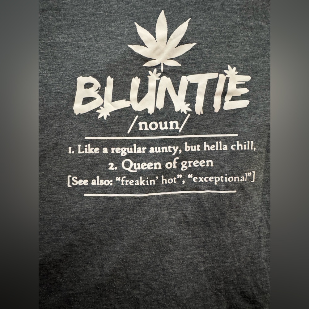 BLUNTIE Graphic Tee in Charcoal Gray